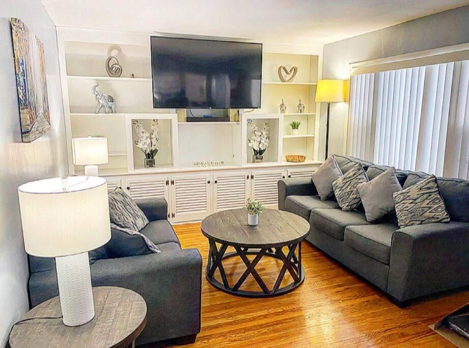 Hébergement de vacances Adorable&cozy Suburban Mins From Dwtn/airport Rochester