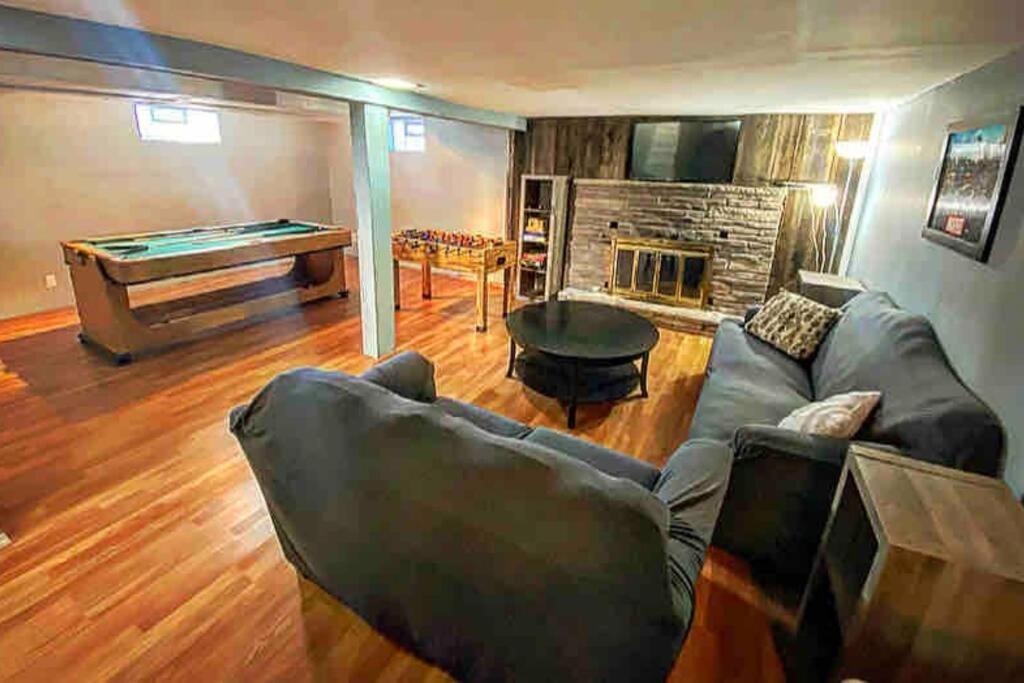 Adorable&cozy Suburban Mins From Dwtn/airport Hébergement de vacances *